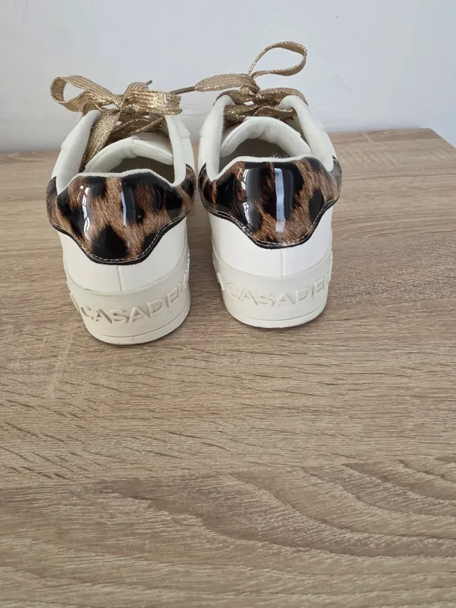 Zapatillas Lola Casademunt Blancas Talla 39