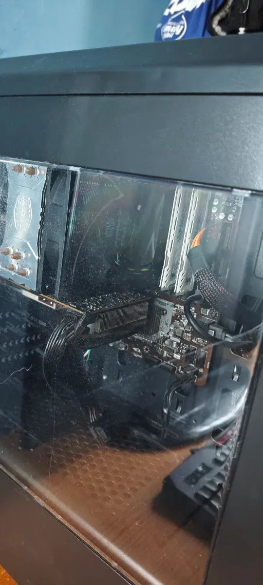 Caja PC Gaming Transparente RGB