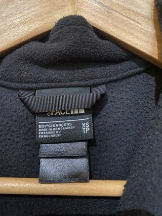 Chaqueta North Face cortaviento niño 6/9 años