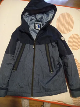 Chubasquero niño azul y gris