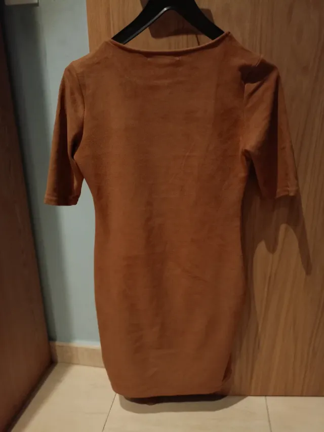 Vestido marrón con cordones Lemon