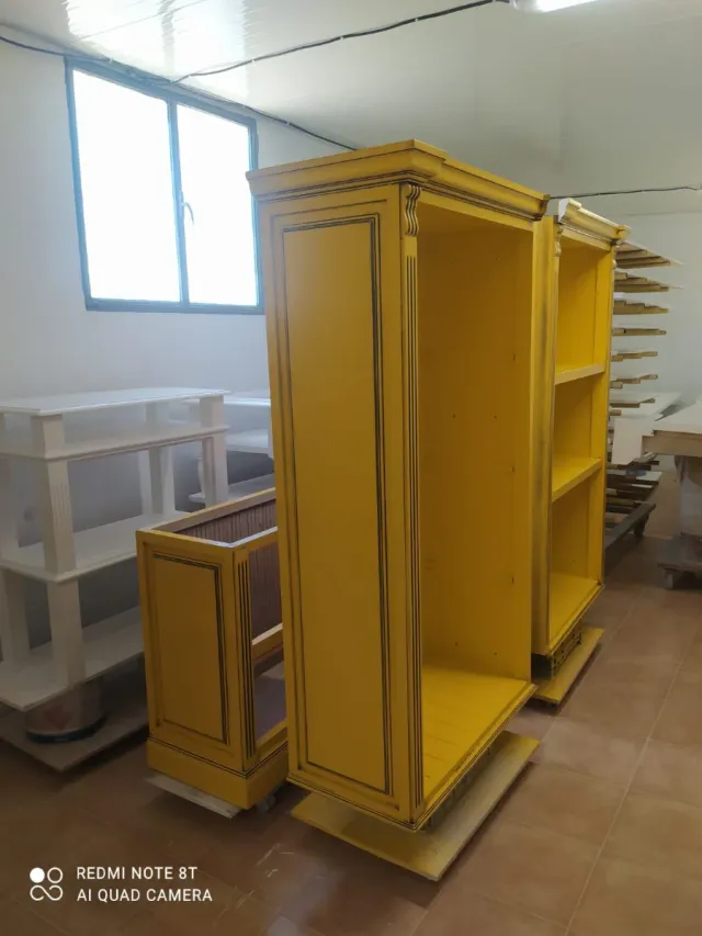 Se regala, hay que recogerlo y desmontarlo.