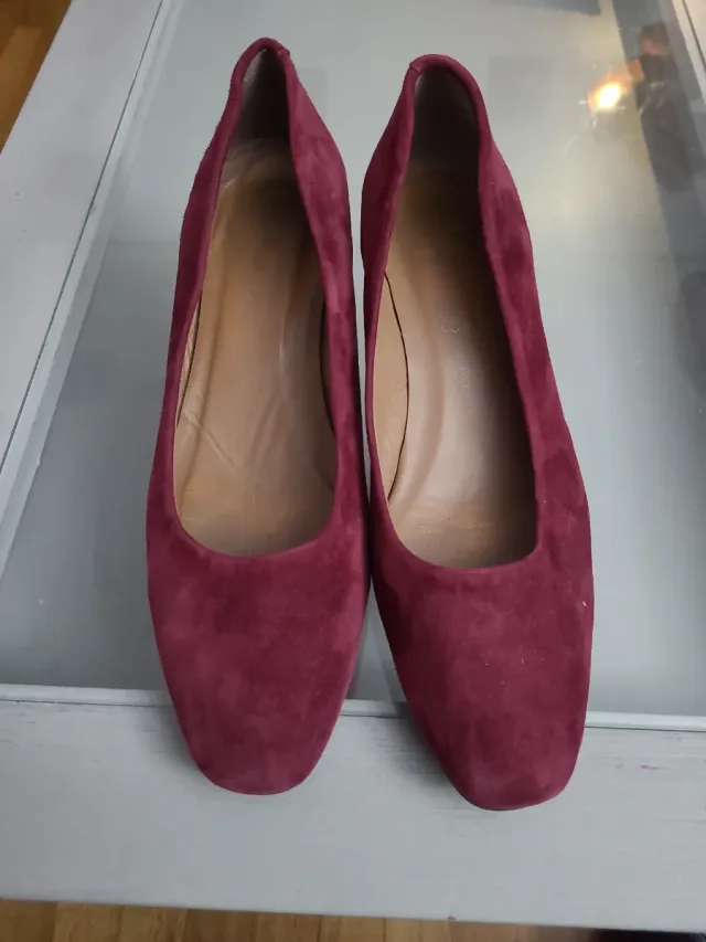 Zapatos de salón ante burdeos talla 41