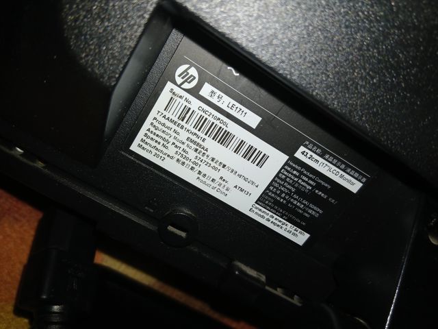 Monitor HP LE1711 Argento/Nero