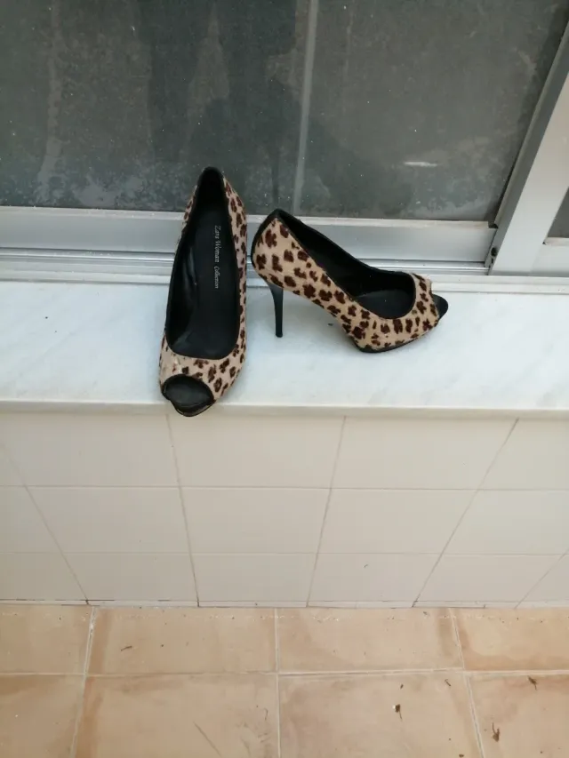 Tacones Zara Leopardo Talla 39