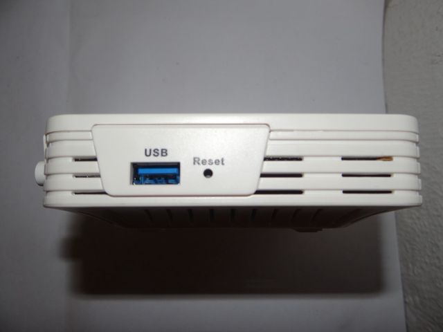 COMTREND ROUTER WIFI (AR 5307U) Model: AR-5307u