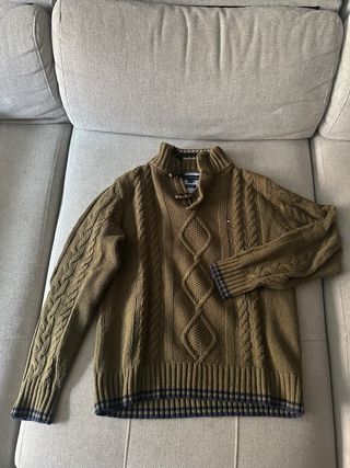 Jersey Tommy Hilfiger Verde Oliva Cable Knit.