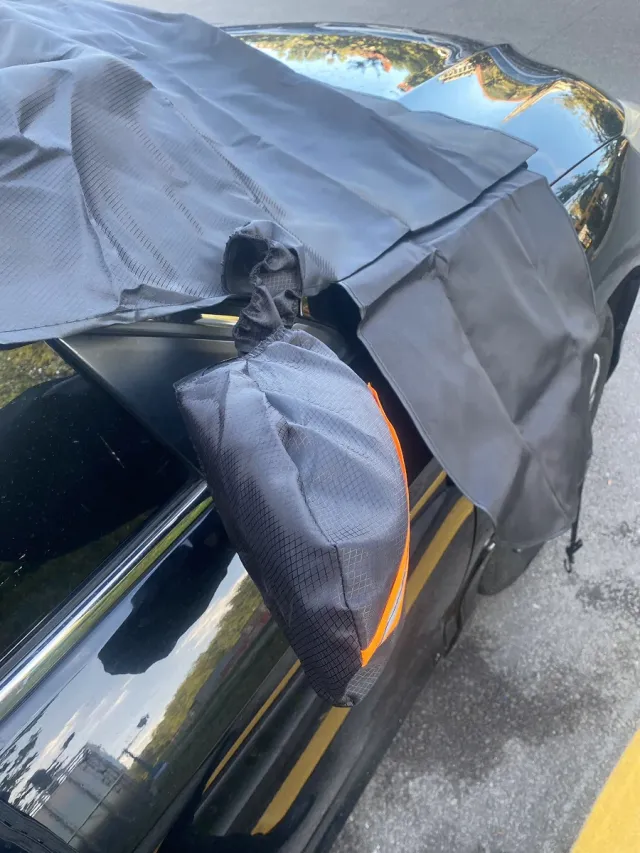 Cubierta antiescarcha para coche