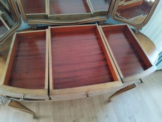 Tocador con espejo tríptico plegable años 50