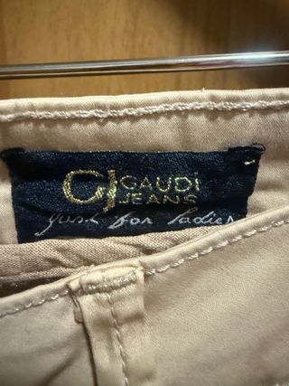 Pantaloni Gaudì Beige