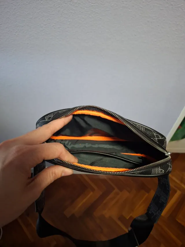 Riñonera/Bandolera Lacoste Original Negra Nueva