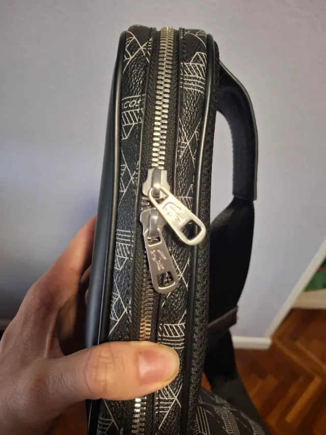 Riñonera/Bandolera Lacoste Original Negra Nueva