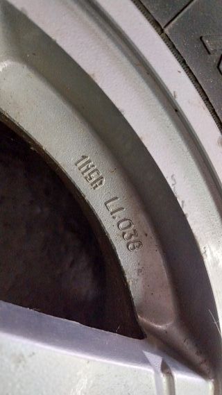 Llantas Renault Supercinco Turbo con Neumáticos