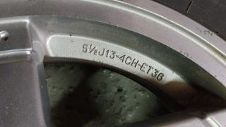 Llantas Renault Supercinco Turbo con Neumáticos