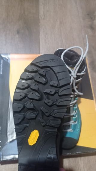 Botas La Sportiva Trango Tower GTX T37