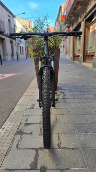 LIQUIDACION MTB! NUEVA CUBE AIM SLX 2025