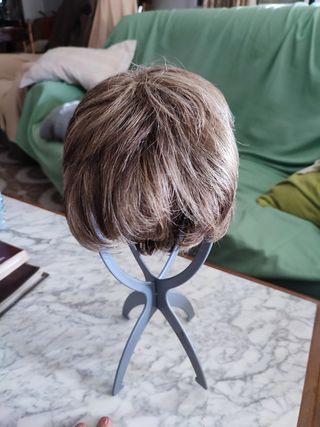 Peluca castaña con mechas