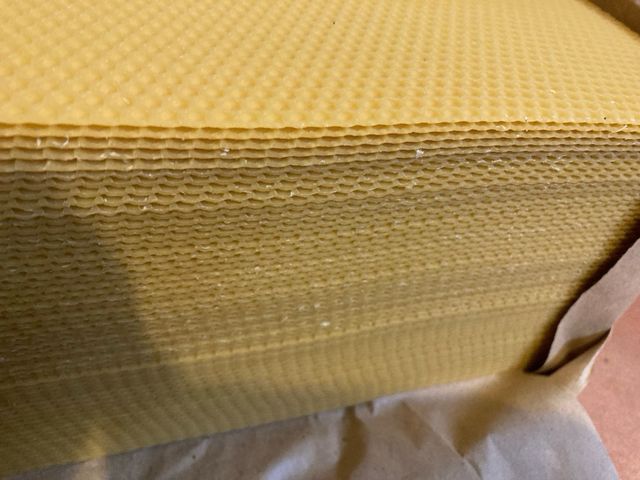 Cera estampada para colmenas