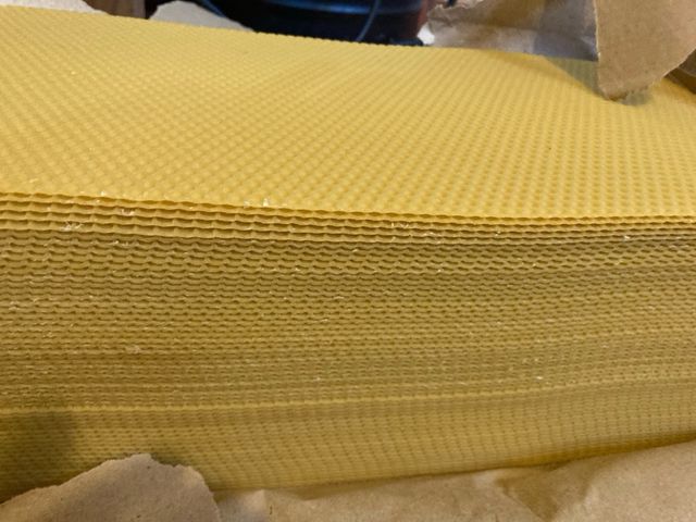 Cera estampada para colmenas