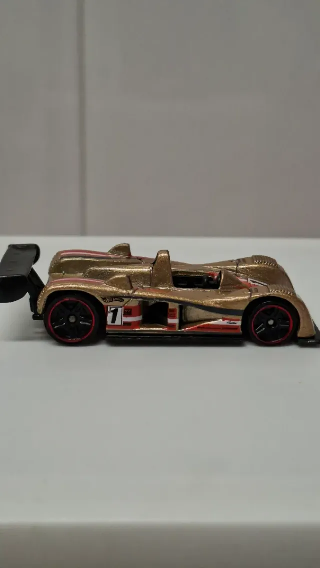 Cadillac LMP Hot Wheels