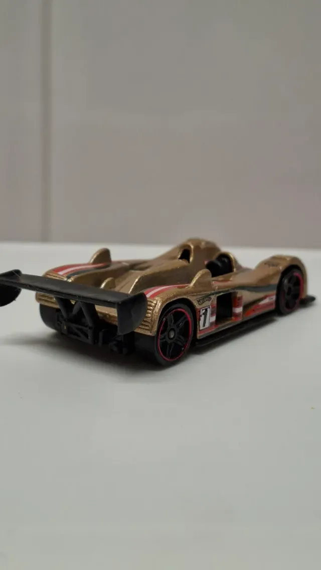 Cadillac LMP Hot Wheels