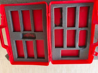 Maletín Scalextric Rojo