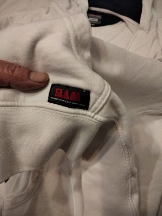 Felpa con cappuccio a righe