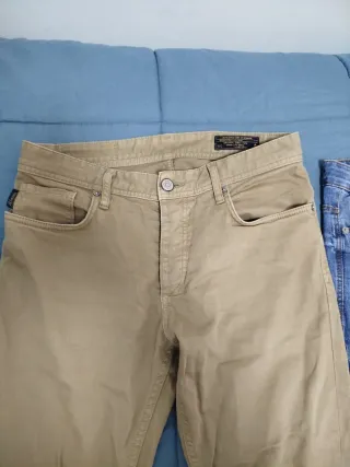 Lote 2 camisas y 2 pantalones hombre,talla M