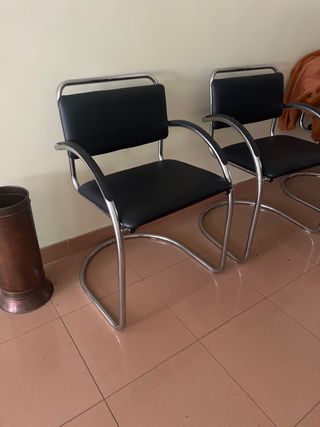 3 Sillas de Recepción/Oficina