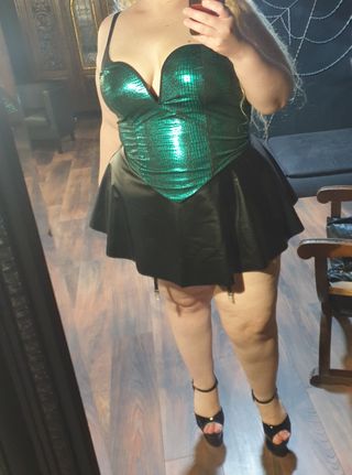 Top brillante verde escamas