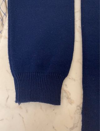 Blusa donna blu con colletto gioiello