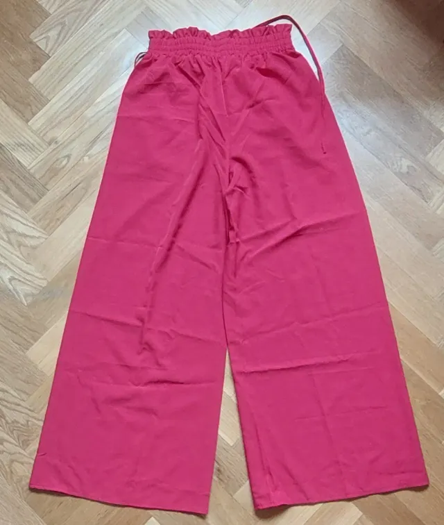 Pantalón ancho fluido rojo