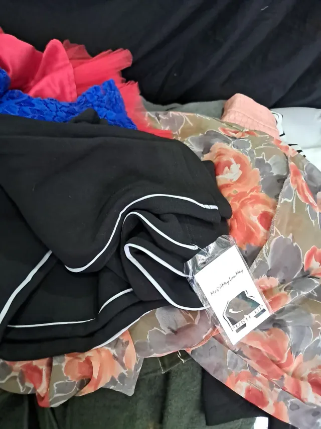 Lote Ropa Hombre/Mujer Nueva Marca