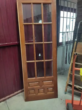 2 Puertas Madera con Cristal