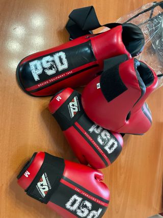 Protecciones Taekwondo :Guante Talla M y pies M