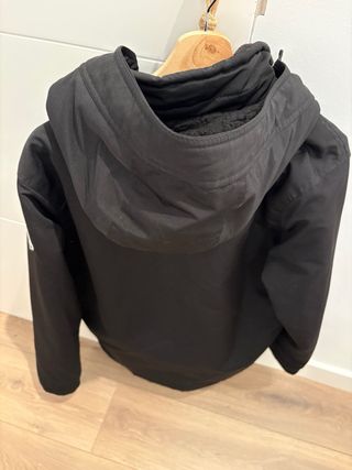 Chaqueta Hollister Negra Talla M (hombre).