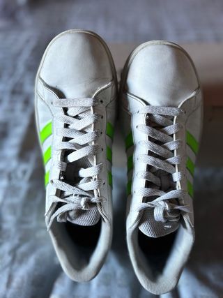 Adidas Talla 39.5 Verde y Blanco