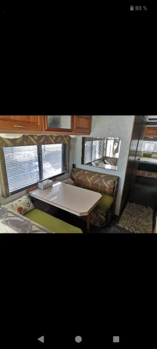 Ford Holiday Rambler 2000