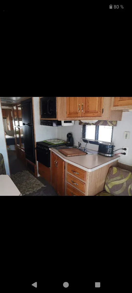 Ford Holiday Rambler 2000