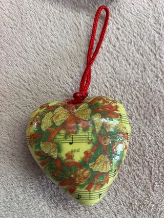 12 palline cuore cartapesta