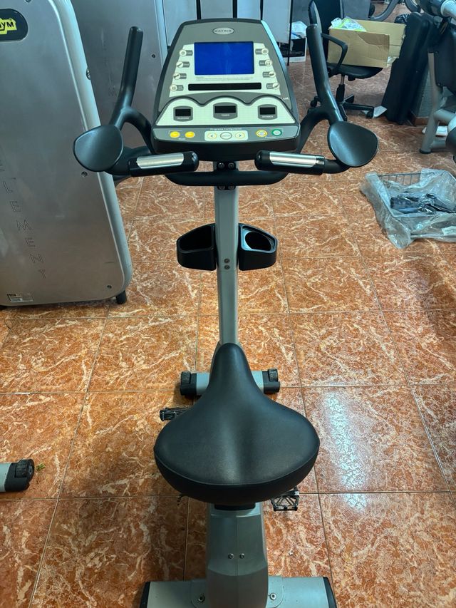 Bicicleta Estática Matrix