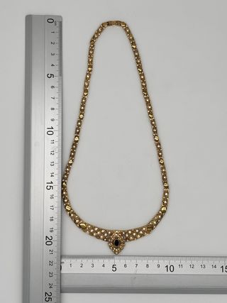 V262 GARGANTILLA ORO PIEDRA NEGRA