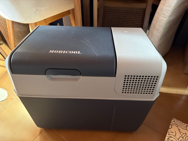 Nevera Portátil Mobicool