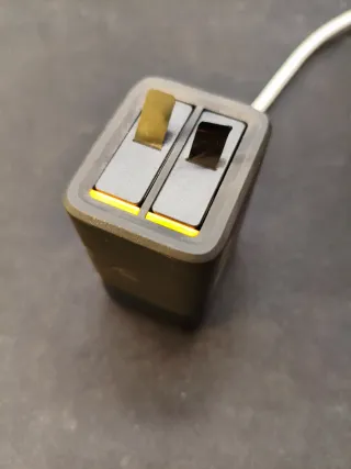 Caricabatterie doppio per batterie GoPro e due batterie