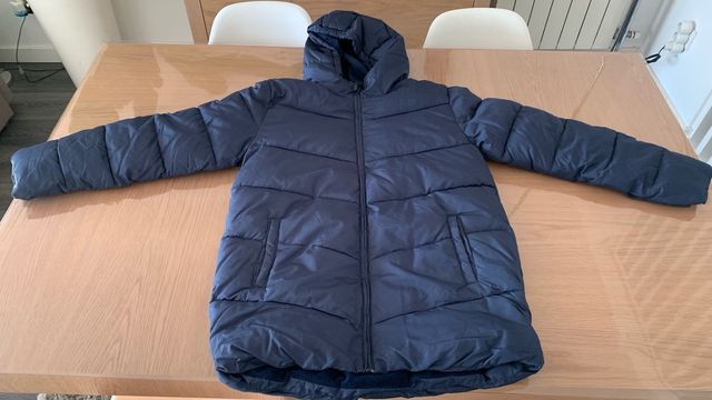 Plumón infantil azul. Talla para 14 años