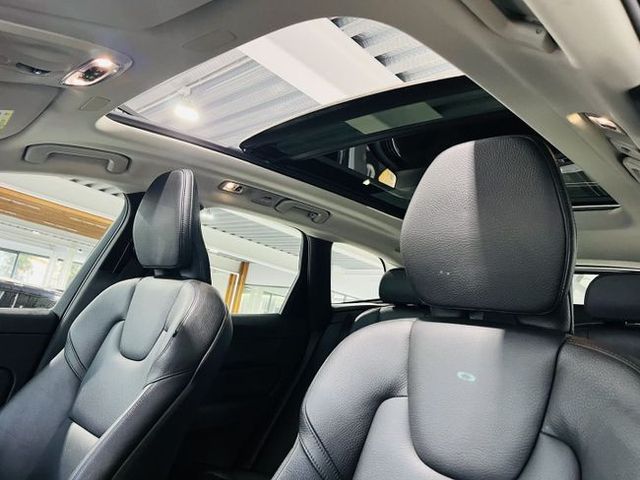 Volvo XC60 2.0D 150 CV