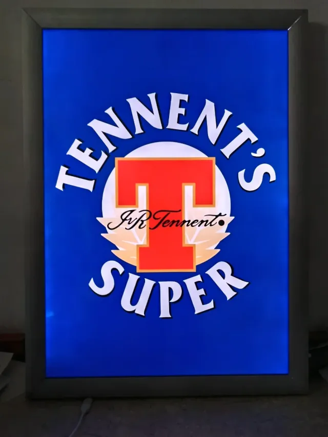 Insegna Luminosa Tennent's Vintage LED