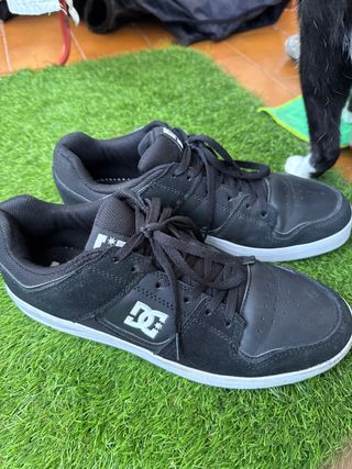 Zapatos DC Shoes Talla 45 Negros sin usar