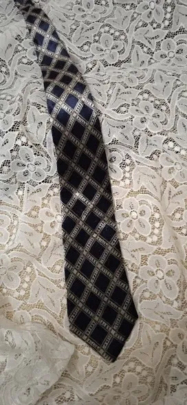 Cravatta seta e viscosa rombi