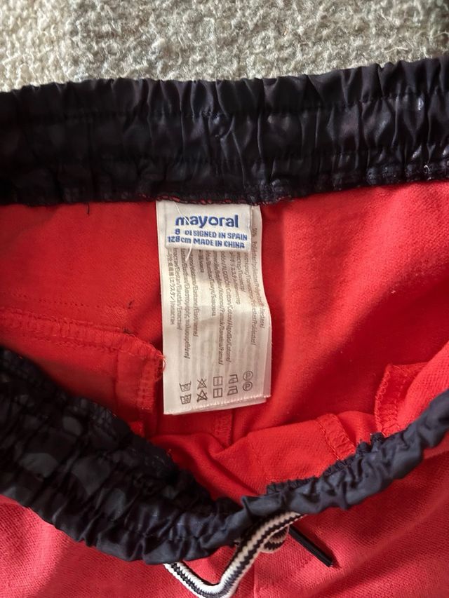 Bermuda niño Mayoral Talla 8